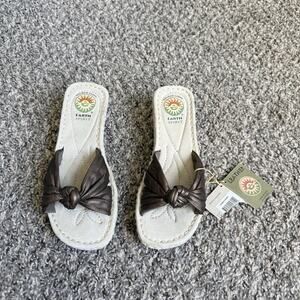 Earth Spirit Sandals Comfort Slip On Wedge Slides Shoe Size 7 Liberty Brown New